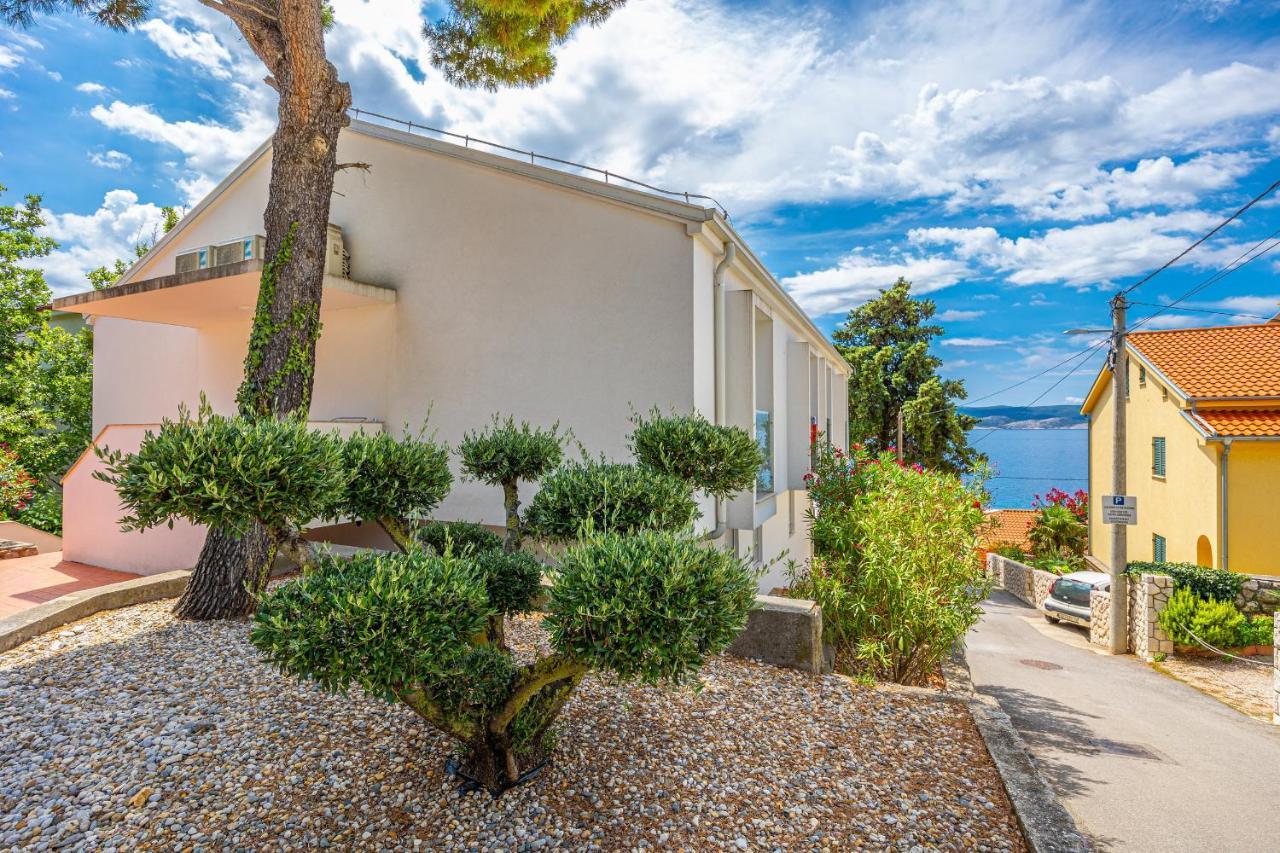 Rocky Beach Rooms Novi Vinodolski Bagian luar foto