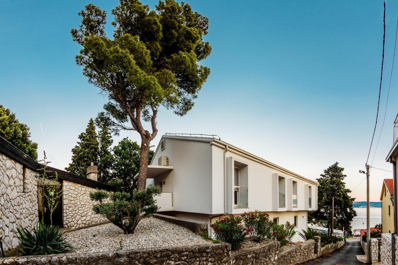 Rocky Beach Rooms Novi Vinodolski Bagian luar foto