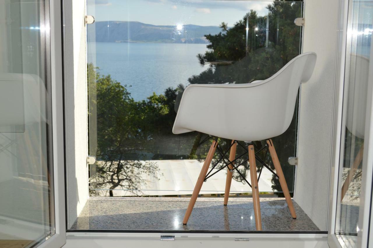 Rocky Beach Rooms Novi Vinodolski Bagian luar foto