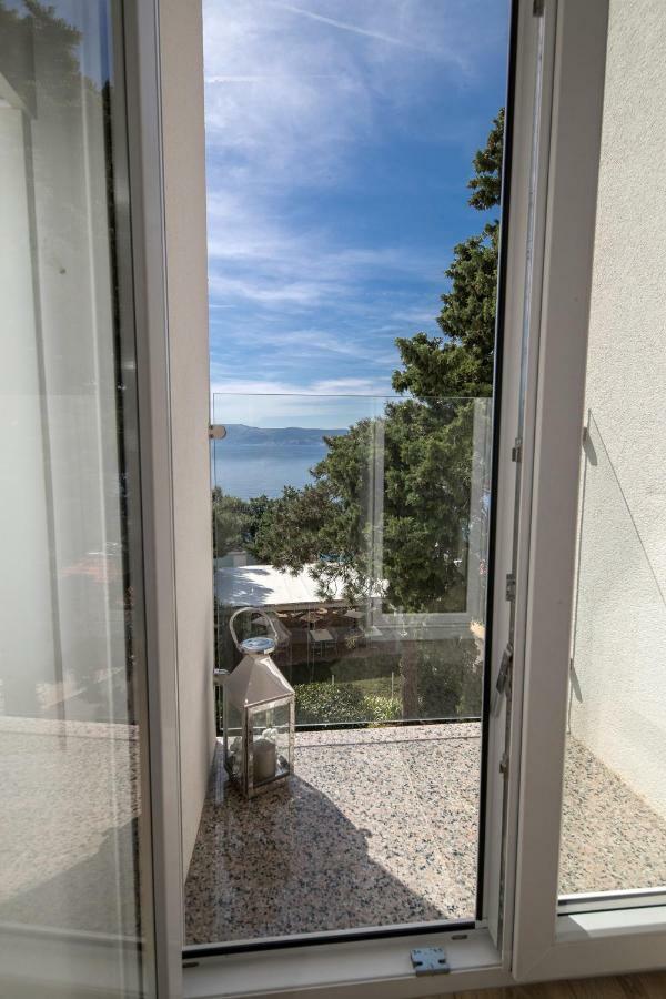 Rocky Beach Rooms Novi Vinodolski Bagian luar foto
